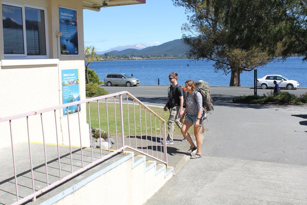 Te Anau Lakefront Backpackers Εξωτερικό φωτογραφία